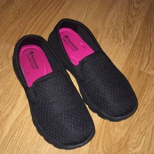 Champion non-slip memory foam shoes